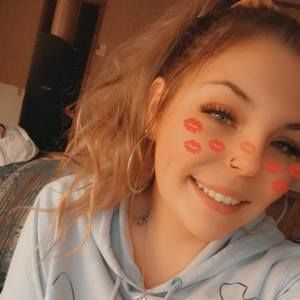 Meet your Posher, Sierra